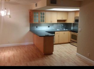 3 Matador Ln, Davie, FL 33324