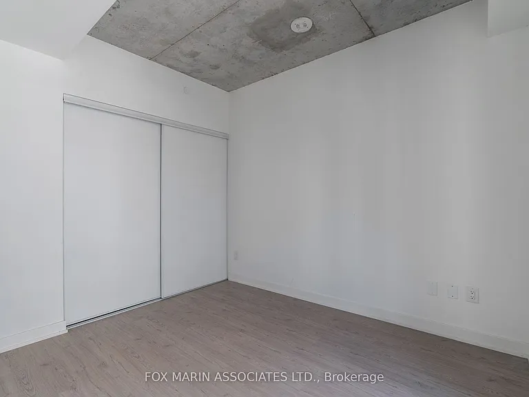 65 Mutual St #2707 — Photo 12
