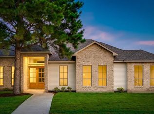 25135 W Tara Plantation Dr, Tomball, TX 77375