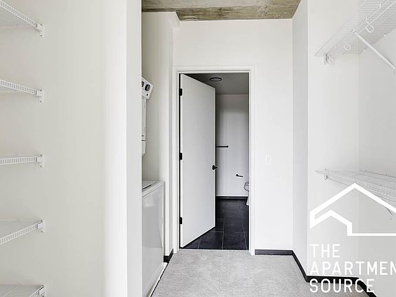 5th image of 1436 W Randolph St #808