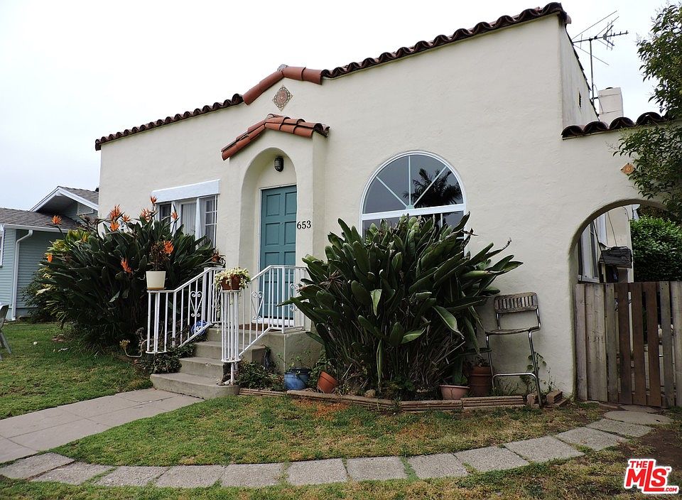 1st image of 653 Flower Ave