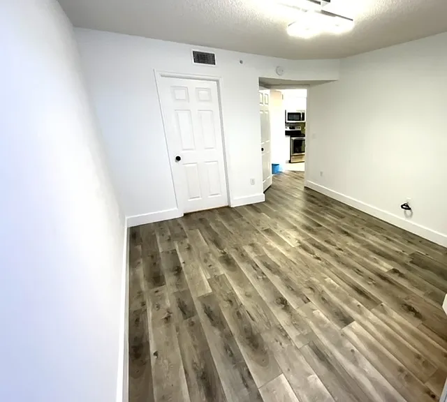 8870 Colonnades Blvd #337 — Photo 20