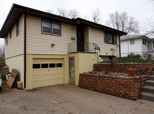 6168 Ogden St, Omaha, NE 68104