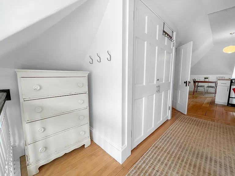 553 Shore Rd #3 — Photo 36