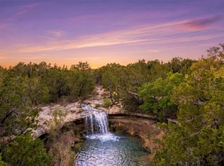 600 N Angel Light Dr, Spicewood, TX 78669