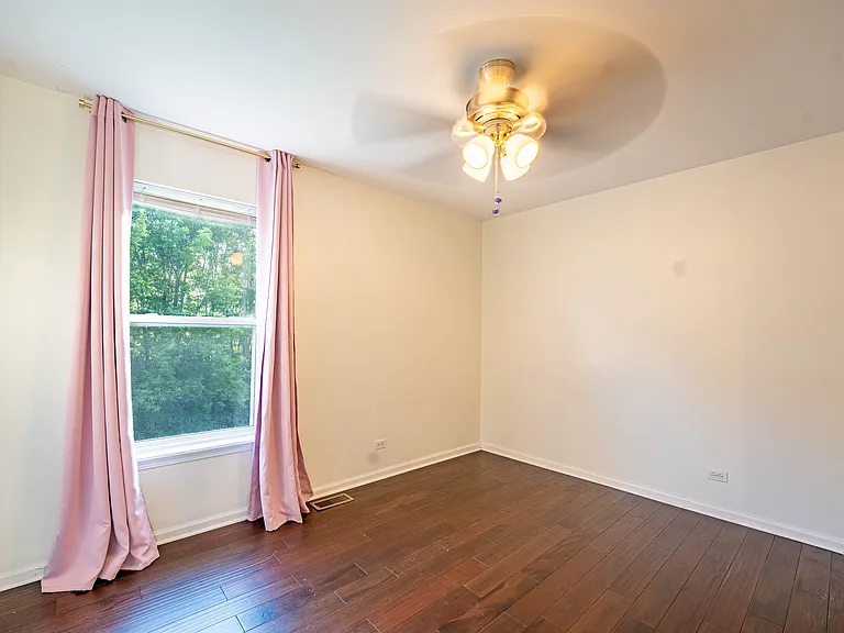 965 Summerhill Dr — Photo 23