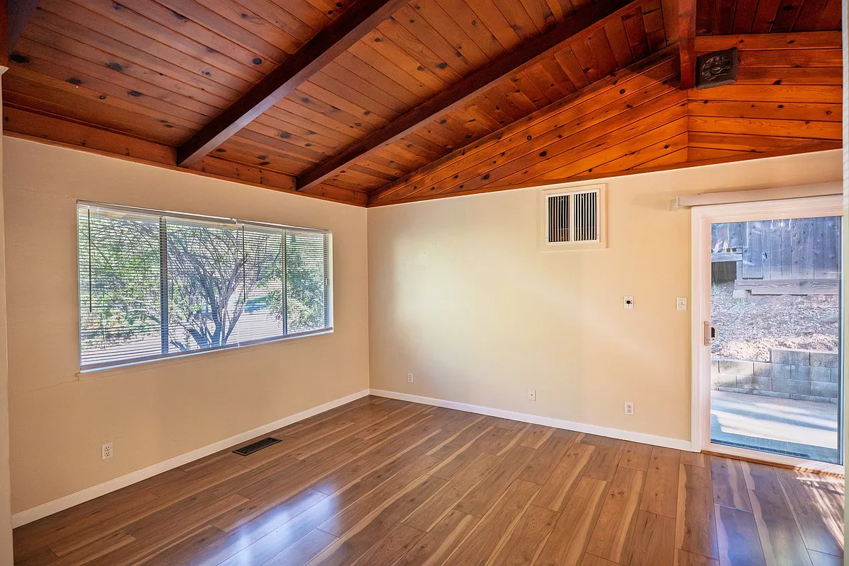 Building Photo - 951 Shaws Flat Rd #B