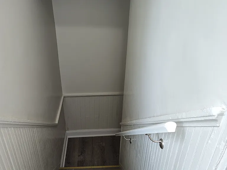 53 Duerstein St #UP — Photo 34