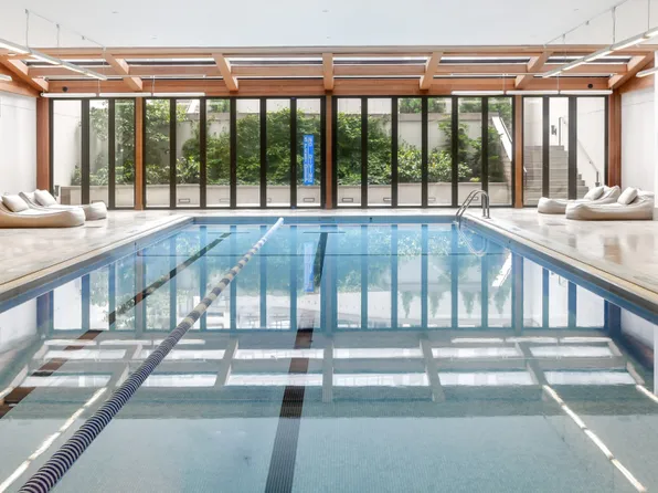 429 Kent Avenue image 18 of 21