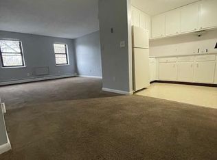 24 Peck St APT B10, New Britain, CT 06051