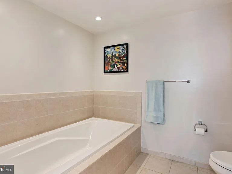 525 N Fayette St #413 — Photo 19
