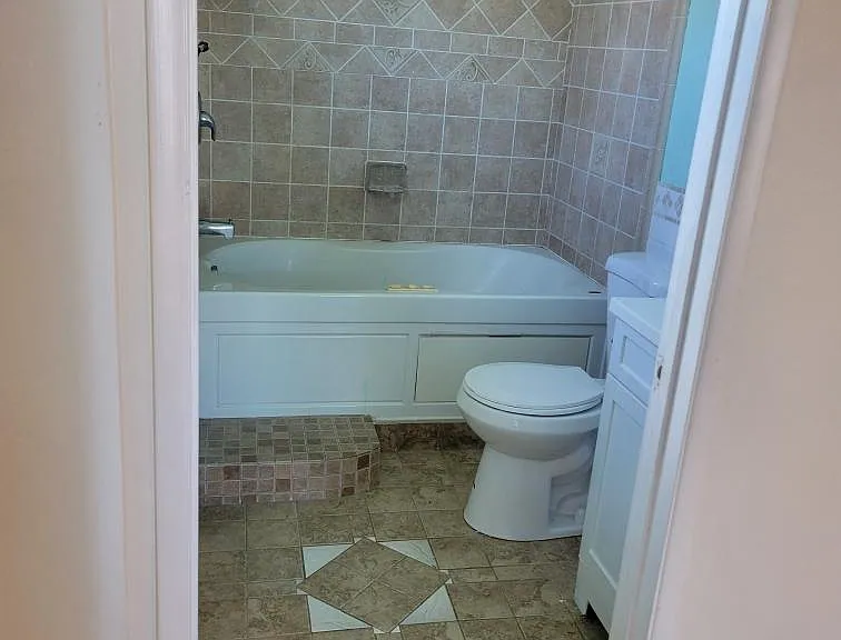 122 W Marquita #B — Photo 10