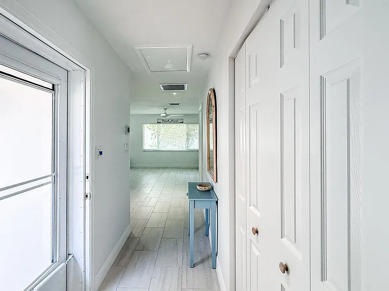 1900 Benjamin Franklin Dr #V12 — Photo 14