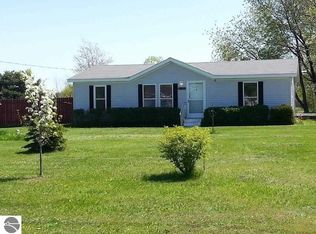 1935 Sawyer Rd, Traverse City, MI 49685