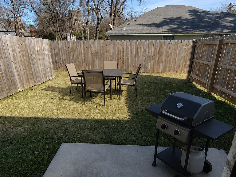 611 N Border Ave #500 — Photo 9