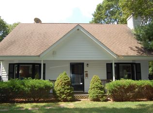 135 Straight Path, Southampton, NY 11968