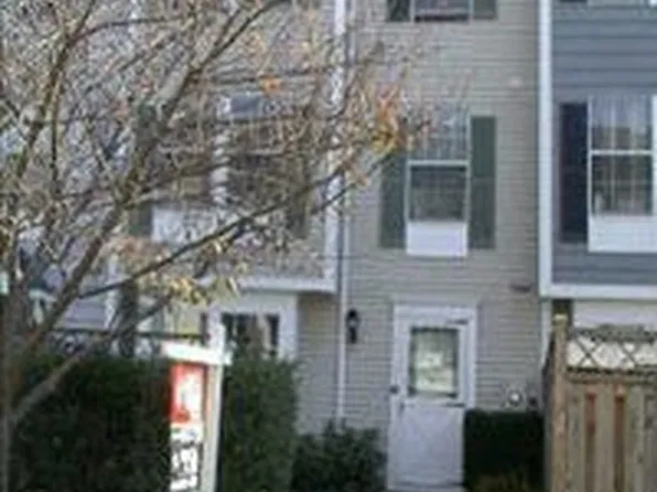 416 Legato Ter, Silver Spring, MD 20901