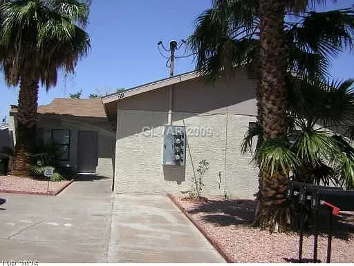 211 Zinc St #A — Photo 2