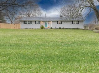 119 Fairview Dr, Simpsonville, KY 40067