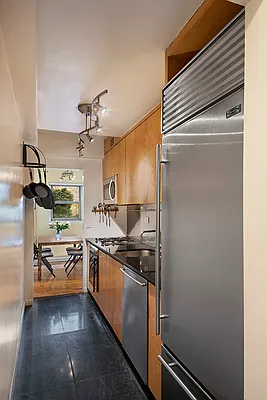 Sold by Compass | media 3