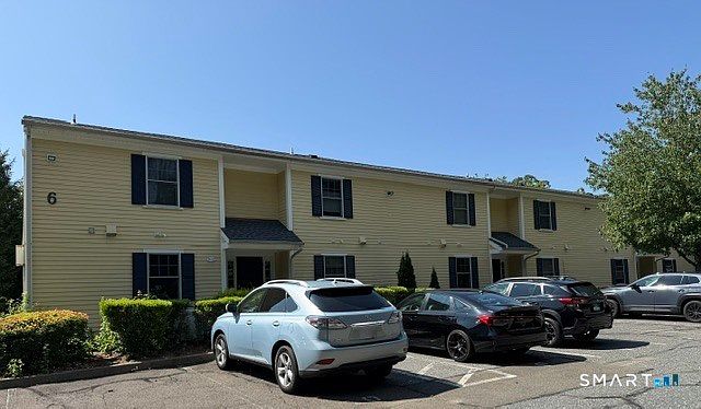 1st image of 6 Silvermine Avenue #10
