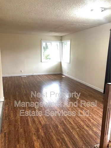 2647 Oak St #A Photo 1 2647 Oak St #A Photo 1