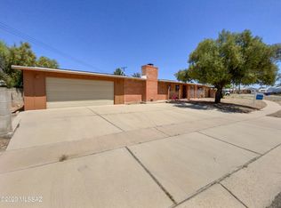 7301 E Beverly Dr, Tucson, AZ 85710