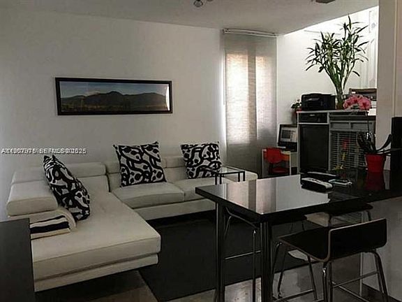 3rd image of 1654 Salerno Cir #1654