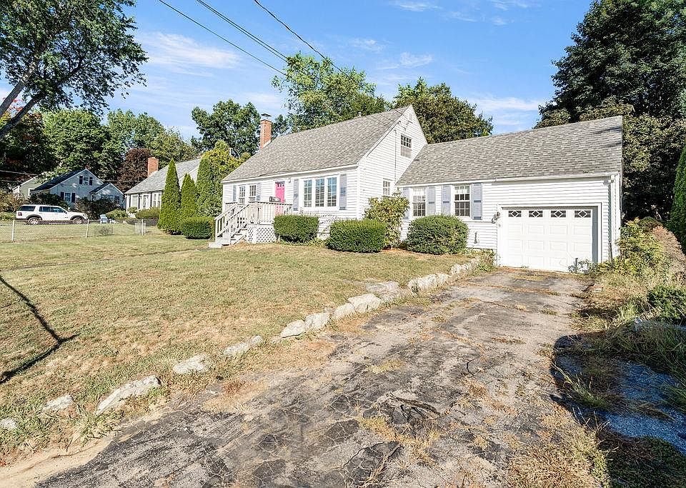 1st image of 16 Douglass Way