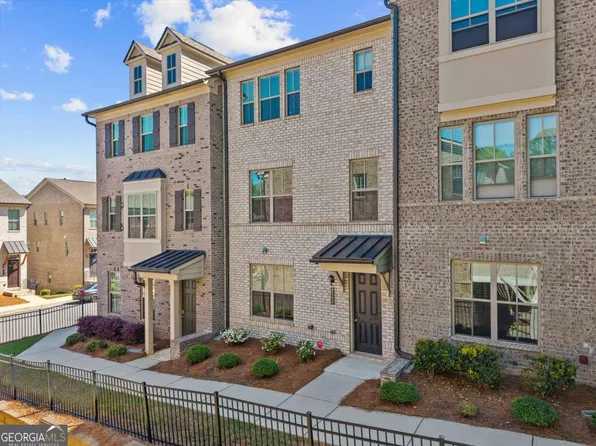 4239 Hickory Pine Aly, Doraville, GA 30360