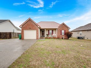 1327 Christine Dr, Lebanon, TN 37087