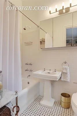 Sold by Corcoran | media 24