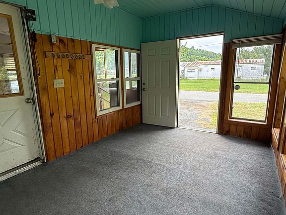 5th image of 9 Village Drive