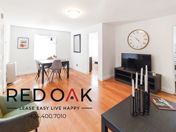 3rd image of 409 S Coronado St #409