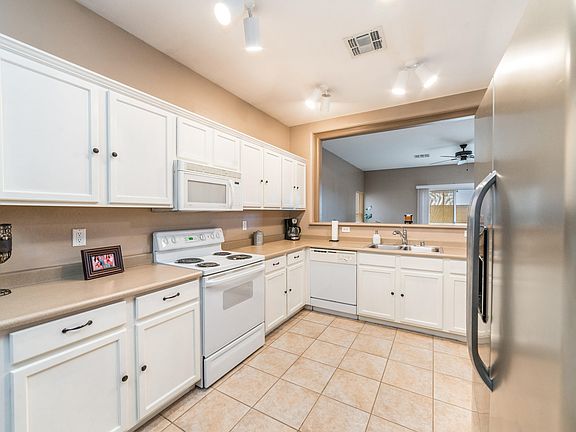 5th image of 15353 N 153rd Dr