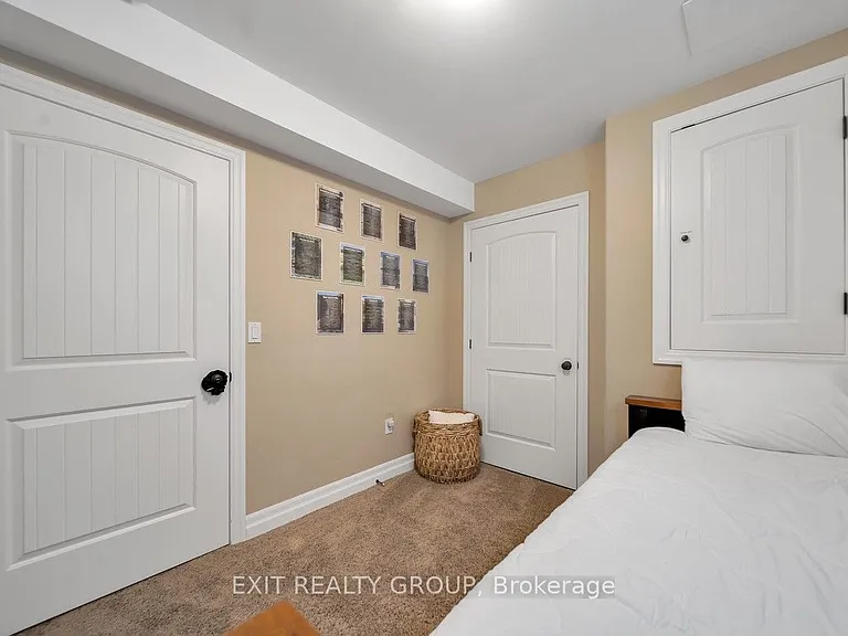 1531 Foxboro Stirling Rd — Photo 34