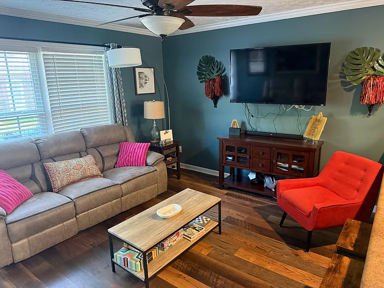 2428 E University Dr #801 — Photo 6