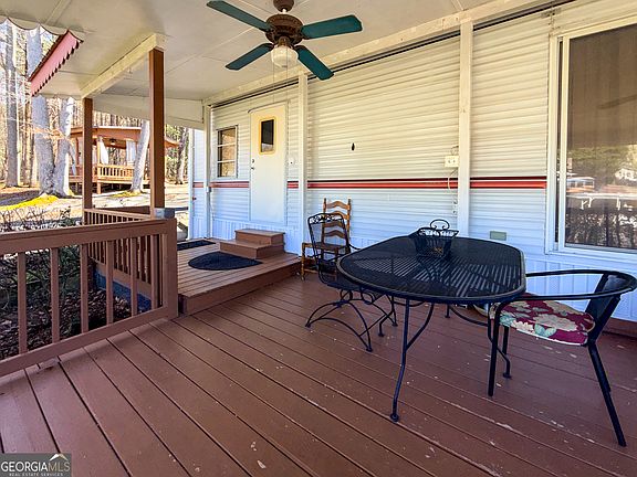 4th image of 331 Holiday Loop