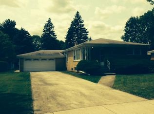 524 Catalpa Ave, Itasca, IL 60143