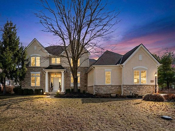 4th image of 9375 Creighton Dr