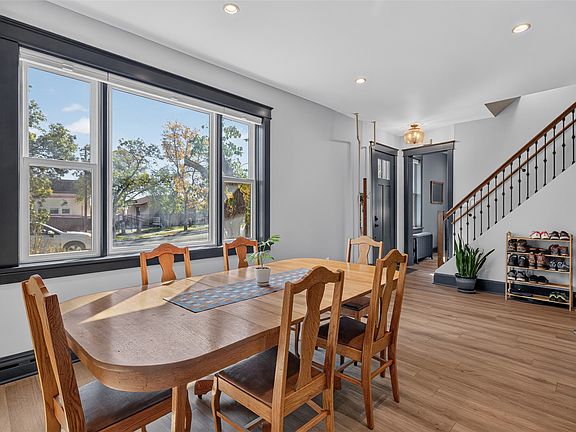 5th image of 424 Harrison Ave