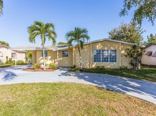 6521 Grant Ct, Hollywood, FL 33024