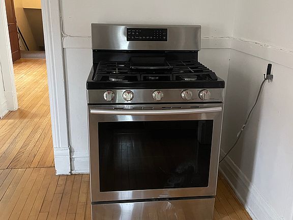 5th image of 6819 N Olmsted Ave #2