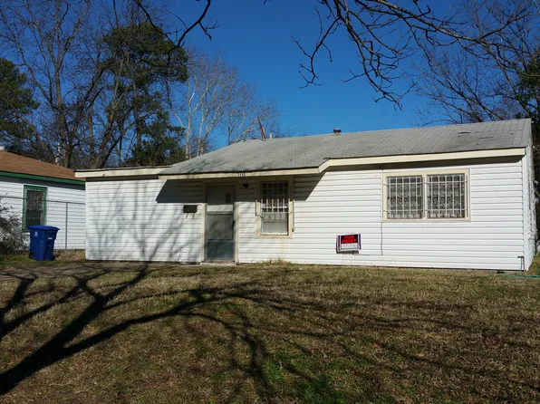 3452 Pleasant Dr, Shreveport, LA 71109