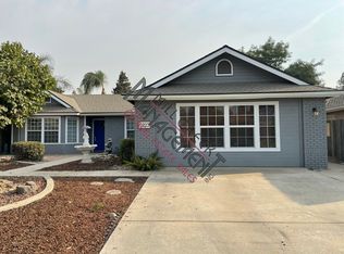 5923 W Howard Ct, Visalia, CA 93277