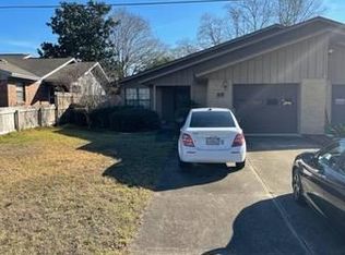 88 5th St, Shalimar, FL 32579