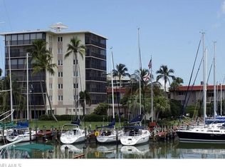 2170 Gulf Shore Blvd N, Naples, FL 34102