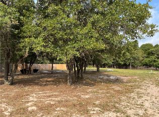 174 Los Arcos Rd, Elgin, TX 78621