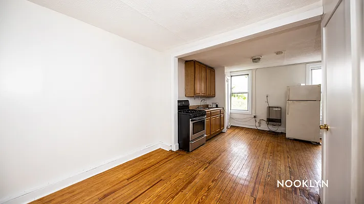 Rented by Nooklyn NYC LLC | media 2