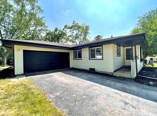 N87W17833 Shepherd Dr, Menomonee Falls, WI 53051